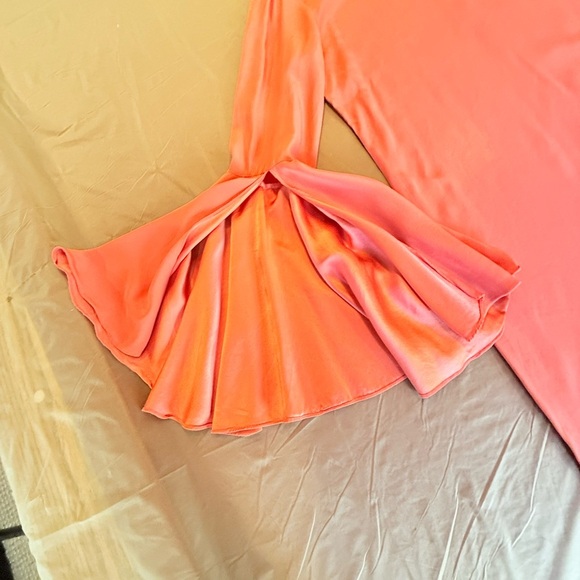 Elizabeth and James Pink Boatneck Fluted Sleeve Silk Mini Shift Dress XS $495 - Picture 8 of 15